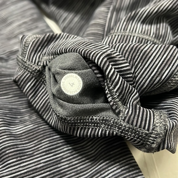 Lululemon align leggings - Picture 3 of 4